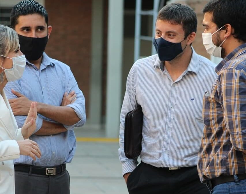 Acompañamos la inauguración de la refacción integral de la Escuela Técnica N° 2 «General José de San Martín» de Barranqueras. Las obras demandaron una inversión  de más de $ 41.000.000. Además, hicimos entrega de equipamiento, materiales e insumos.