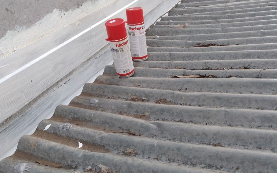 Iniciamos los trabajos de reparación y acondicionamiento en la parte del techo de la Escuela Primaria Nº 1 “Benjamín Zorrilla”.