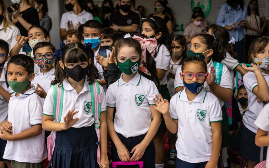 COMENZARON LAS CLASES: CAPITANICH DESTACÓ EL COMPROMISO DE DOCENTES, ESTUDIANTES Y PADRES PARA VOLVER A LA ESCUELA