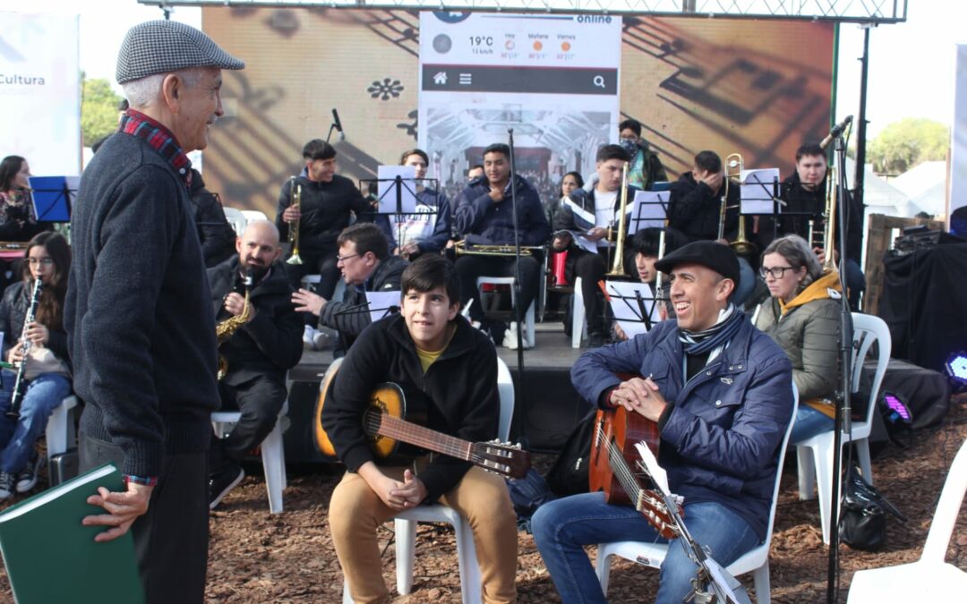 EDUCACIÓN EN LA BIENAL: EL EVENTO CULTURAL DIO INICIO ESTE FIN DE SEMANA Y LA ORQUESTA CORAZÓN DE MÚSICA DIJO PRESENTE