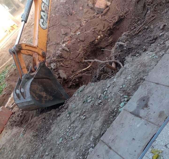 Trabajamos en las refacciones y reparaciones generales y para la Escuela N° 680 de Miraflores.