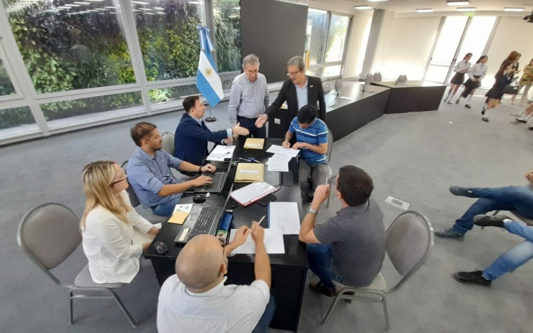 Abrieron sobres de licitación para construir tres edificios en Quitilipi, Las Breñas y Colonia Benítez