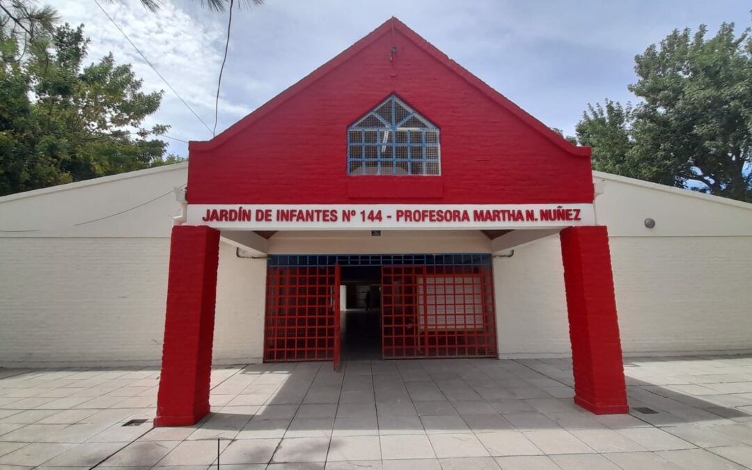 Ultimando detalles para el fin de la obra Jardín de infantes Nº 144 de la localidad de Resistencia. La obra está financiada a través del programa Fonplata.