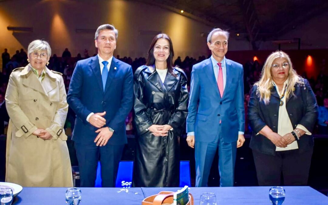 Con la presencia de autoridades nacionales, el gobernador Zdero ratificó el compromiso con la alfabetización 