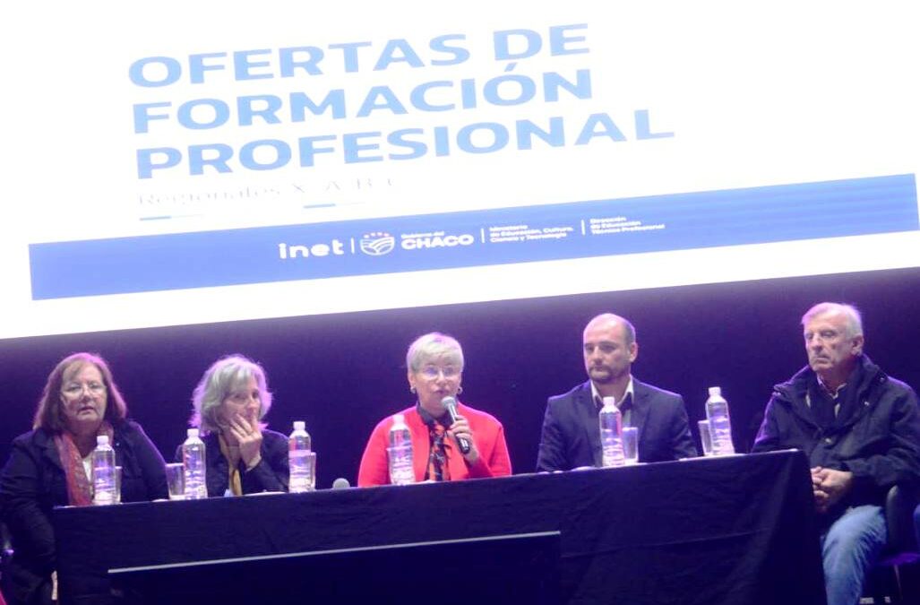 EDUCACIÓN CONCRETÓ PRIMER ENCUENTRO FORMATIVO “OFICIOS DEL FUTURO” 