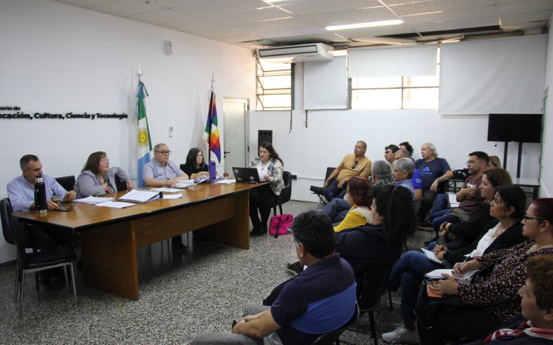 ESTABILIDAD LABORAL DOCENTE: EDUCACIÓN Y SINDICATOS ALCANZARON IMPORTANTES AVANCES PARA LOS NIVELES SUPERIOR Y SECUNDARIO