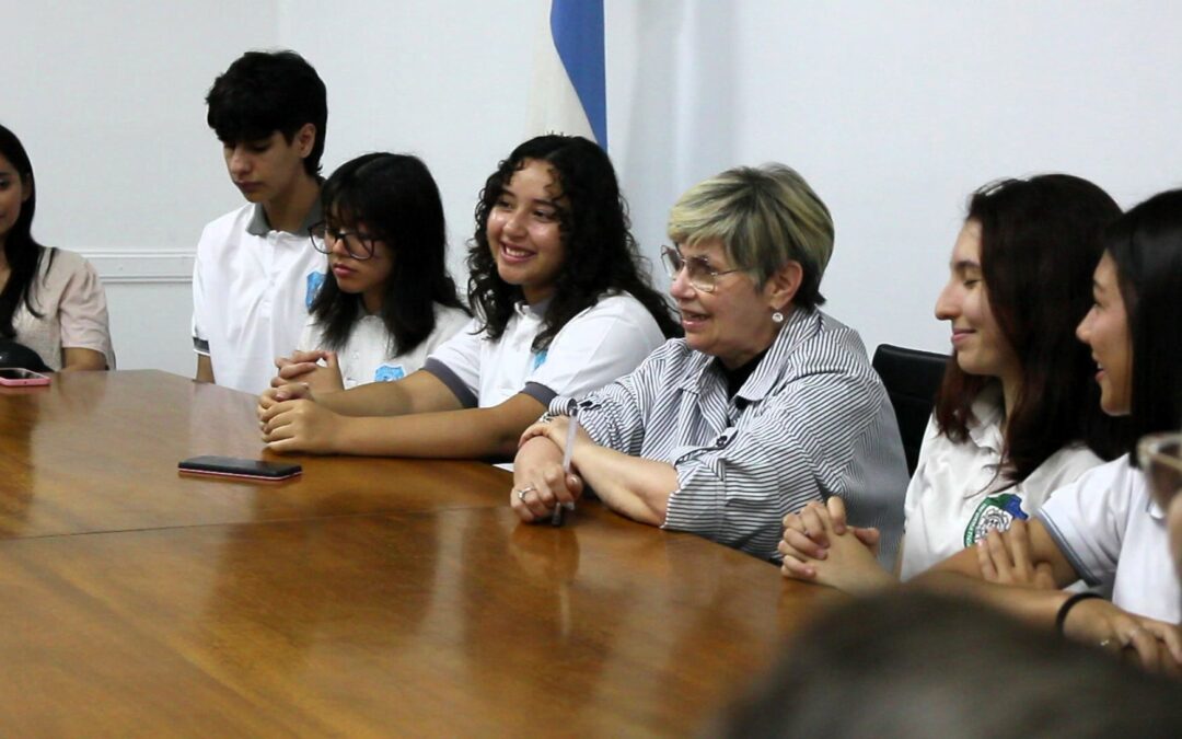SEIS ESTUDIANTES CHAQUEÑOS VIAJAN A JAPÓN PARA REPRESENTAR A ARGENTINA EN PROGRAMA INTERNACIONAL DE CIENCIAS