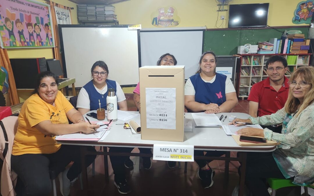 ELECCIONES DOCENTES Y NO DOCENTES: TRABAJADORES DE LA EDUCACIÓN CHAQUEÑA CONCURRIERON A LAS URNAS PARA ELEGIR A SUS REPRESENTANTES 
