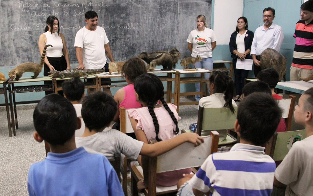 Aprender en Verano: Una exposición del monte chaqueño del Museo de Ciencias Naturales llega al Aula Taller Móvil y Educ.ar Lab Chaco 