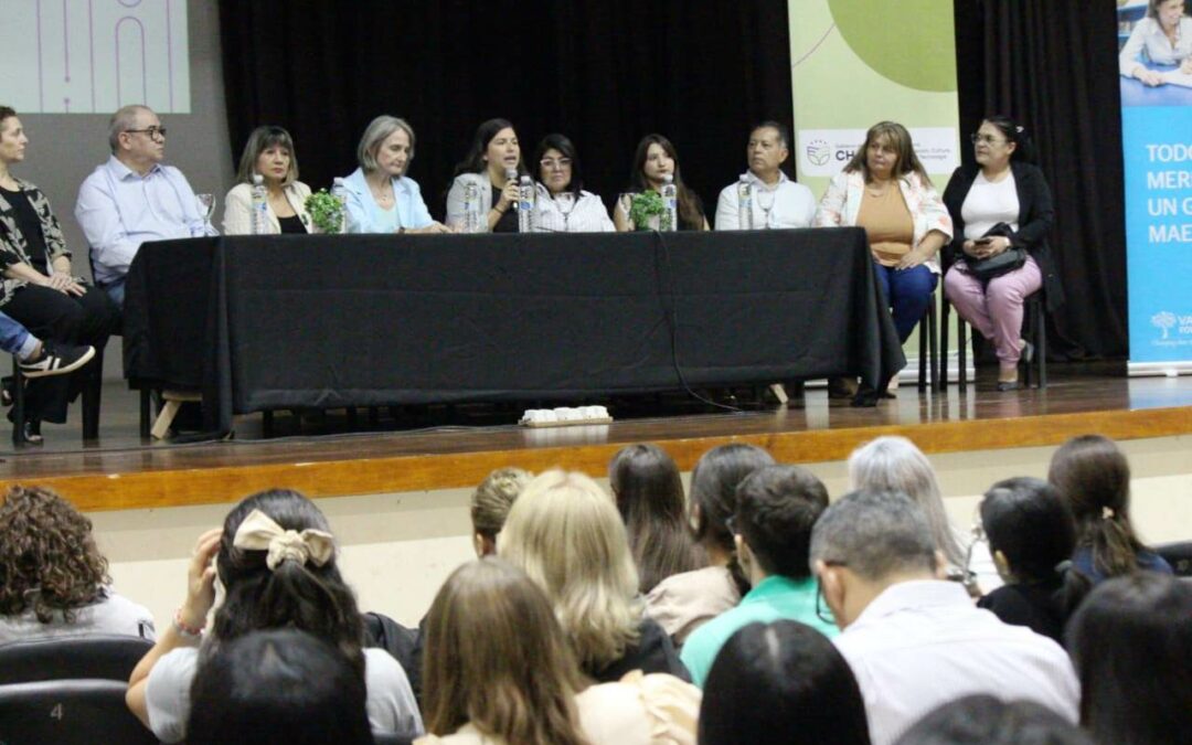 RED APRENDE: MÁS DE 400 DOCENTES DE ESCUELAS SECUNDARIAS CHAQUEÑAS SE FORMAN EN LIDERAZGO E INNOVACIÓN EDUCATIVA 
