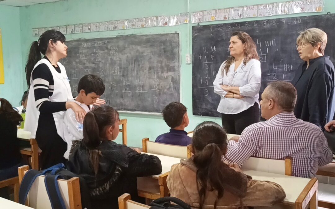 EDUCACIÓN TRABAJA JUNTO AL MUNICIPIO DE QUITILIPI PARA DAR RESPUESTAS A LA COMUNIDAD EDUCATIVA 