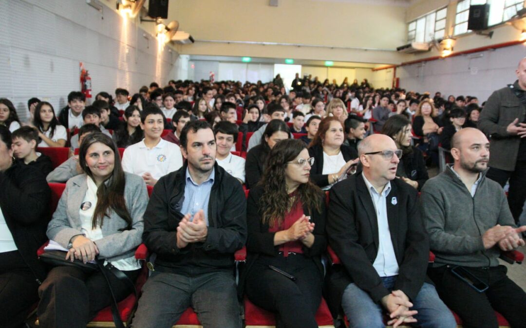EDUCACIÓN INICIÓ ACTIVIDADES EN CONMEMORACIÓN AL DÍA MUNDIAL DE LA CIENCIA Y LA TECNOLOGÍA 