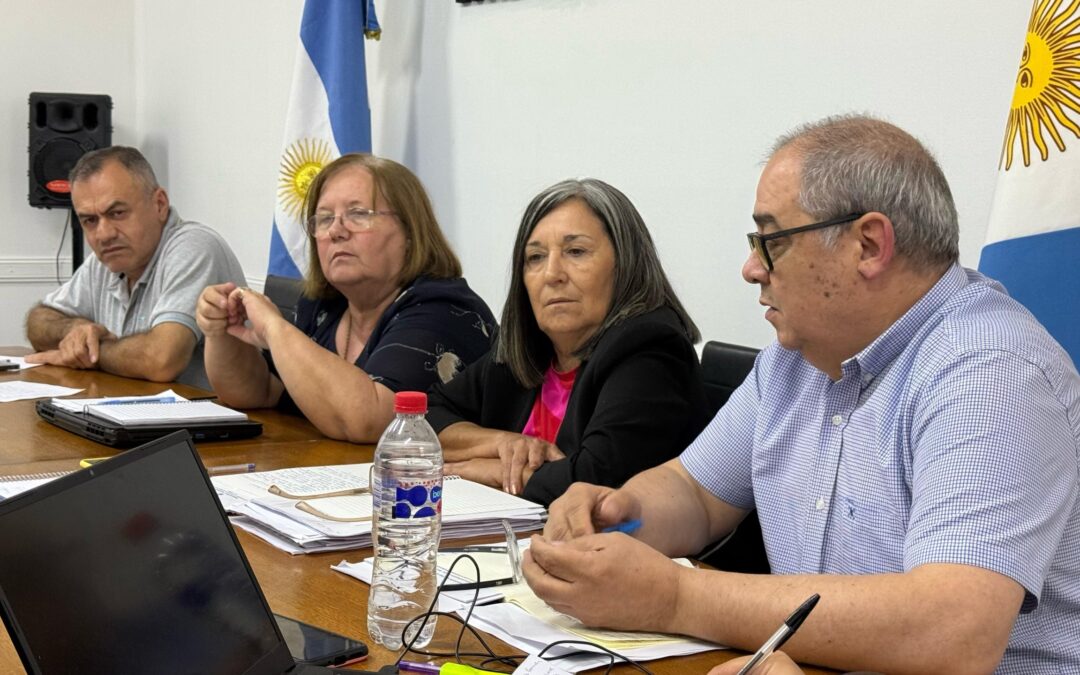 CON LA TITULARIZACIÓN DE LOS DOCENTES, EDUCACIÓN AVANZA CON LA APLICACIÓN DE LA LEY DE ESTABILIDAD LABORAL