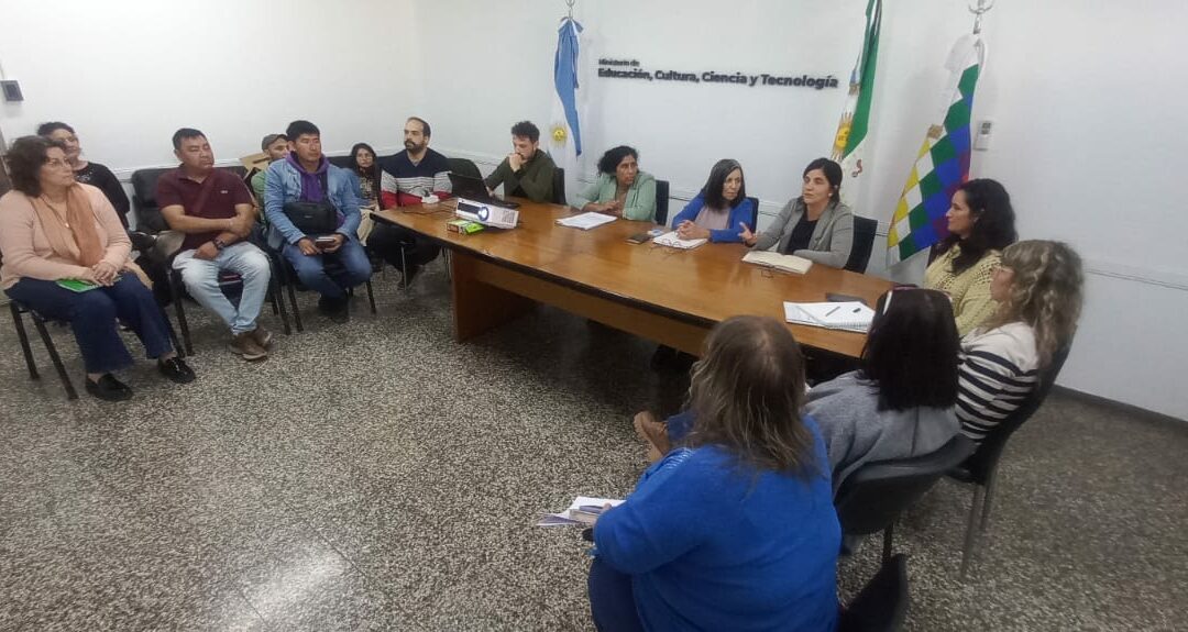 EDUCACIÓN, CONICET Y LA UNNE PRESENTAN MATERIAL PARA ENSEÑAR SOBRE LA MASACRE DE NAPALPÍ 