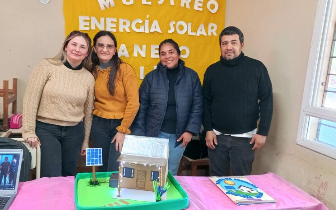Estudiantes de escuelas mediadas por TIC, presentes en Feria de Ciencias