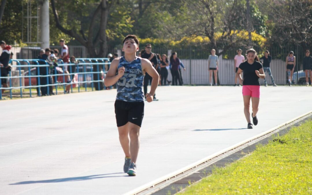 MÁS DE 350 ESTUDIANTES PROTAGONIZARON LA INSTANCIA PROVINCIAL DEL TORNEO INTERCOLEGIAL DE ATLETISMO CONVENCIONAL Y ADAPTADO