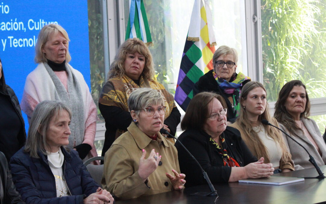 EL GABINETE EDUCATIVO DENUNCIÓ “DESIDIA EN EL SISTEMA” CON COBROS INDEBIDOS DE SUELDOS DE DOCENTES FALLECIDOS O QUE VIVEN FUERA DEL PAÍS 