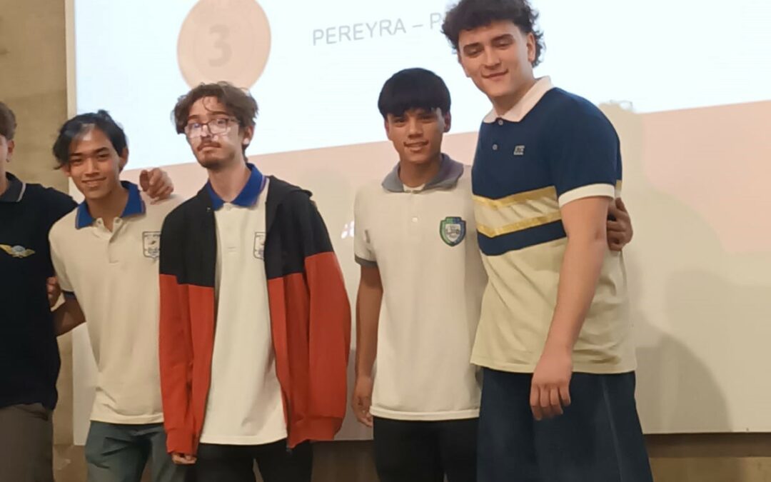 ESTUDIANTES DE LA ESCUELA TÉCNICA 33 SE DESTACARON EN OLIMPIADA NACIONAL DE INNOVACIÓN TECNOLÓGICA ORGANIZADA POR LA UNIVERSIDAD BLAS PASCAL