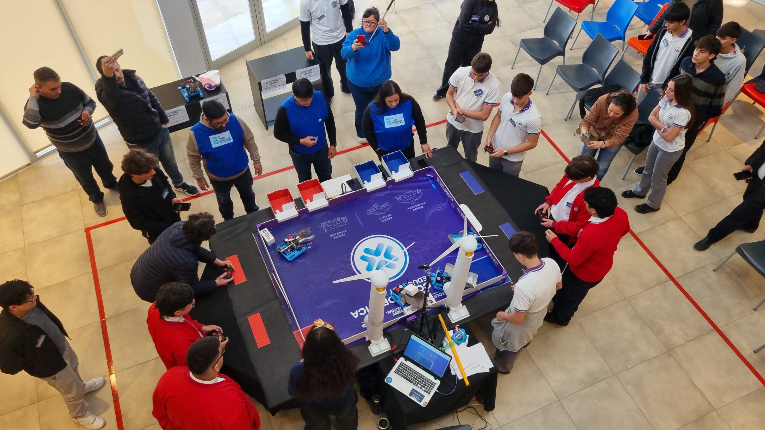 Copa Robótica 2026: dos equipos chaqueños representarán a la provincia en la instancia nacional 
