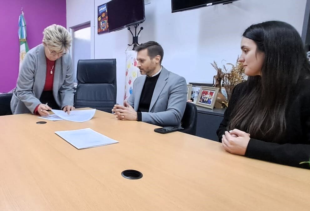 «JUGUEMOS RESPONSABLEMENTE»; EL MINISTERIO DE EDUCACIÓN Y LOTERÍA CHAQUEÑA ACORDARON ORGANIZAR TALLERES PARA ESTUDIANTES SECUNDARIOS