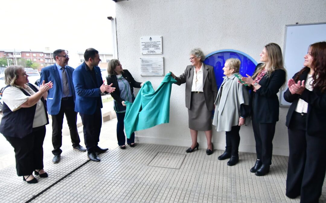 EDUCACIÓN ACOMPAÑÓ EL ACTO DE IMPOSICIÓN DEL NOMBRE DE LA DOCENTE GABRIELA MANNINO AL JARDÍN DE INFANTES N° 253 
