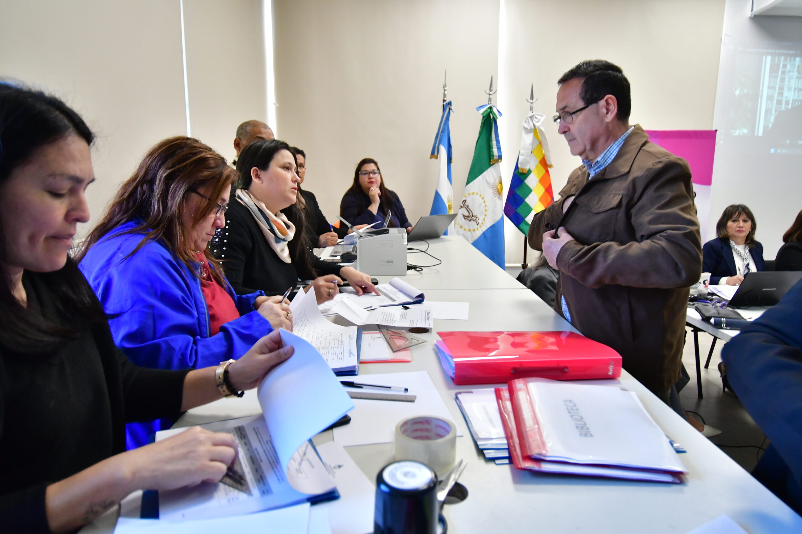 EDUCACIÓN FORTALECE EL SISTEMA CON LA DESIGNACIÓN DE 40 CARGOS DE SUPERVISORES
